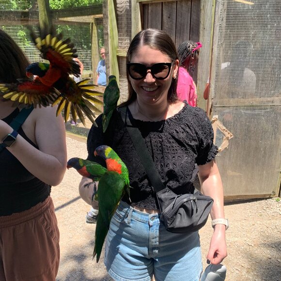 Meet your Posher:) - Picture 3 of 5